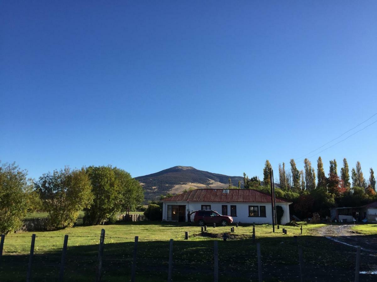 Hosteria Pionero Torres del Paine National Park Exterior photo
